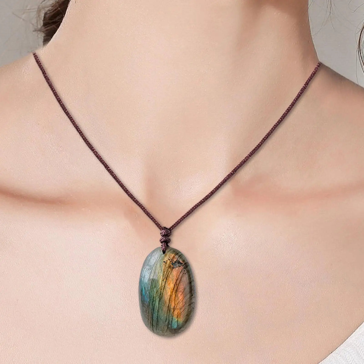 Labradorite Stone Pendant Necklace | Elegant Gift for Her Stone Pendant Necklace Qme