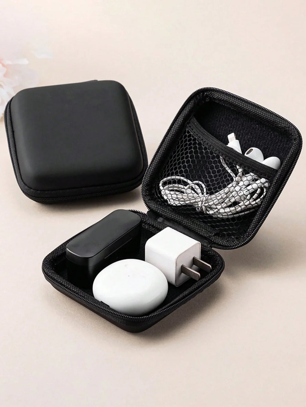 Portable EVA Cable & Bluetooth Headset Storage Bag Tech Accessory Organizer Qme