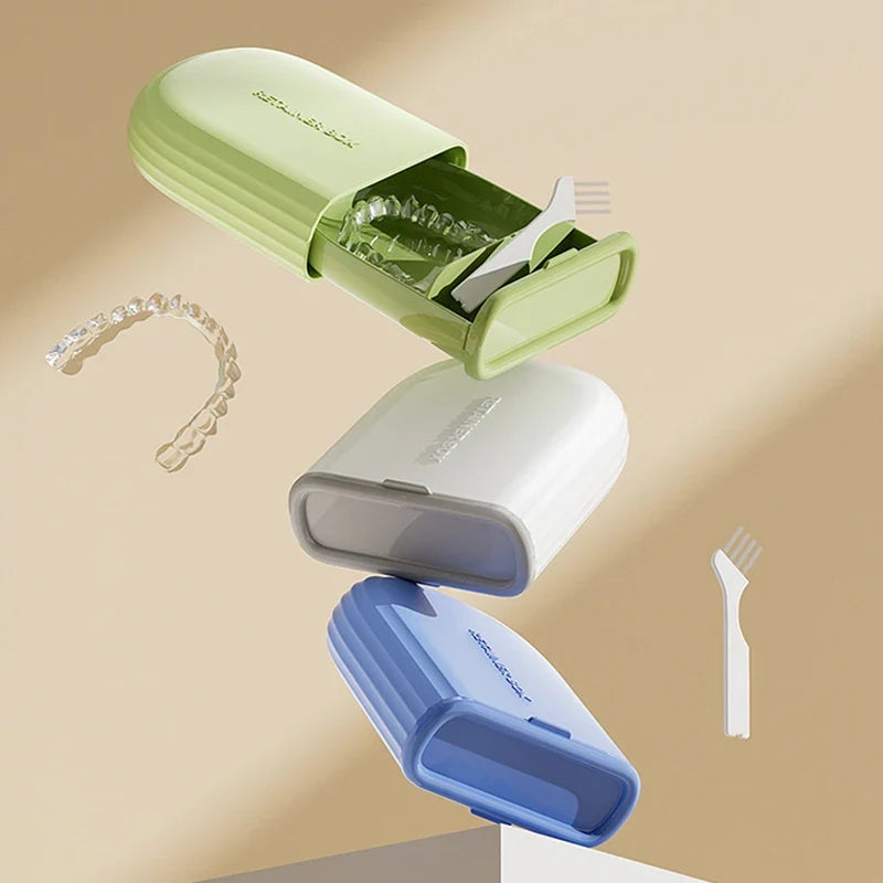 Portable Sealed Retainer & Aligner Travel Case | 3 Colors Retainer Travel Case Qme