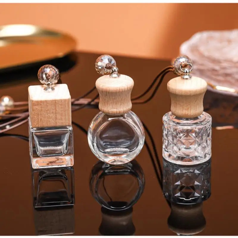 Glass Essential Oil Car Diffuser Bottle – Wooden Cap Hanging Car Diffuser Bottle Qme