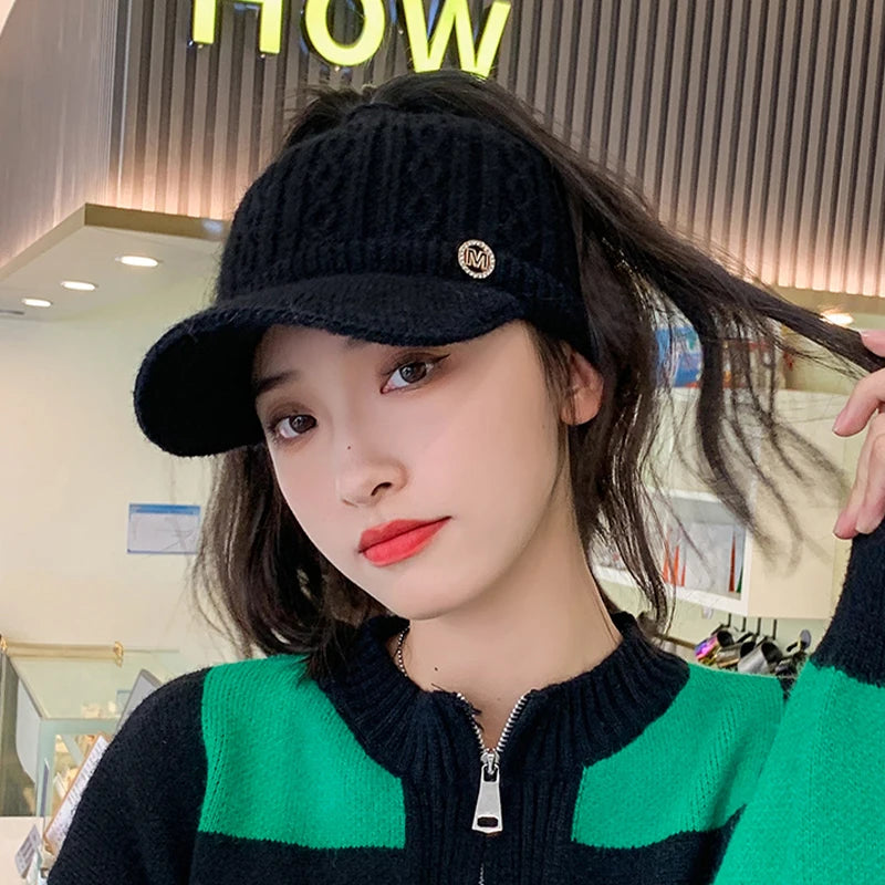 Women's Hollow Knit Top Hat – Warm Ear Protection Beanie Knitted Winter Hat Qst one size Black