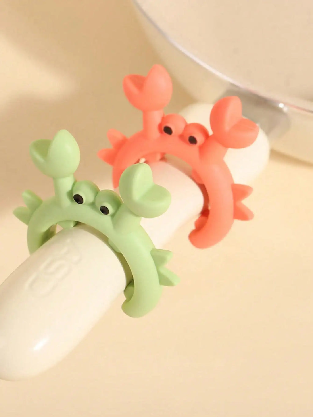 Crab Shaped Silicone Spatula Holder & Utensil Rest – 8 Colors Silicone Utensil Rest Qme