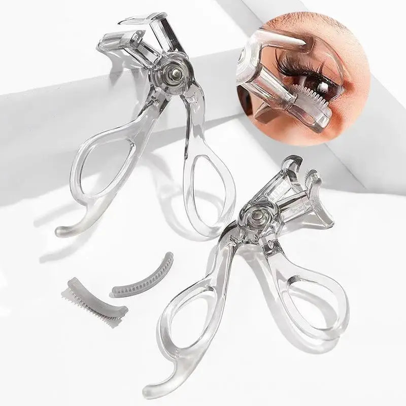 Wide-Angle Eyelash Curler with Toothed Comb – All Eye Shapes Eyelash Curler Qst