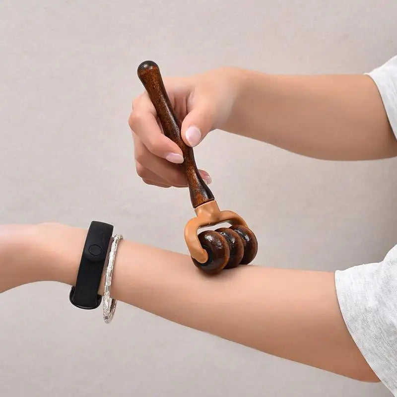Handheld Wooden Massage Roller – Neck, Shoulder & Head Wooden Massage Roller Qme