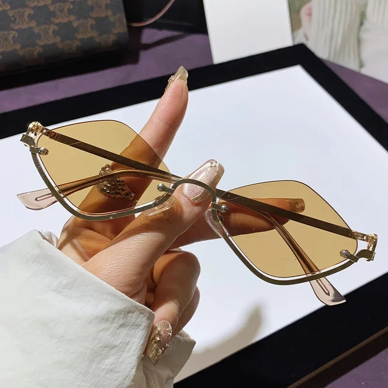 Women's Metal Half Frame Diamond Sunglasses – 8 Lens Colors Fashion Sunglasses Qme JQC