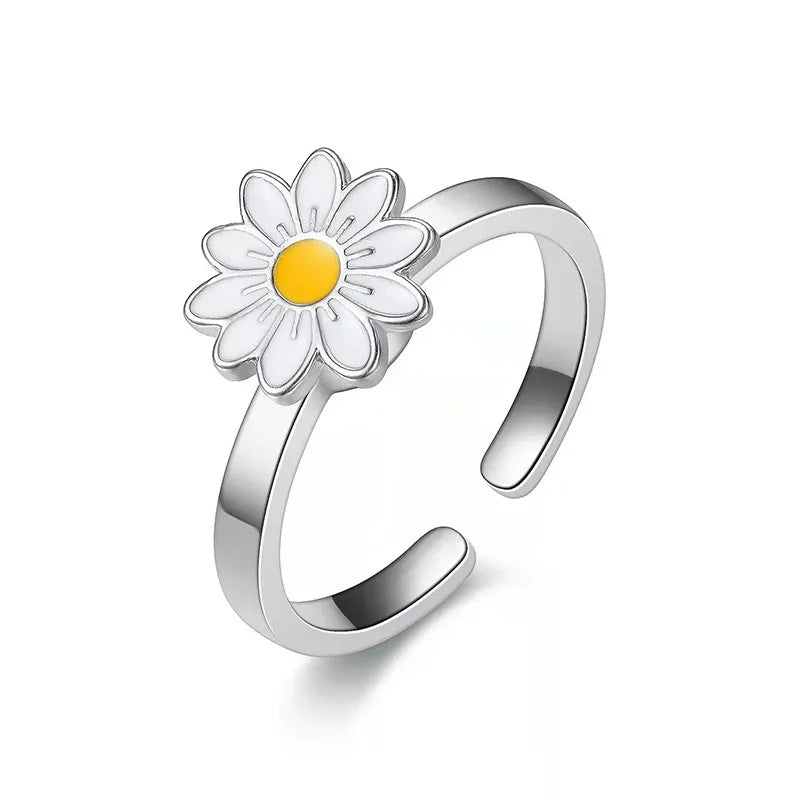 Rotating Engraved Adjustable Spinner Ring – Zirconia Women's Spinner Ring Qme