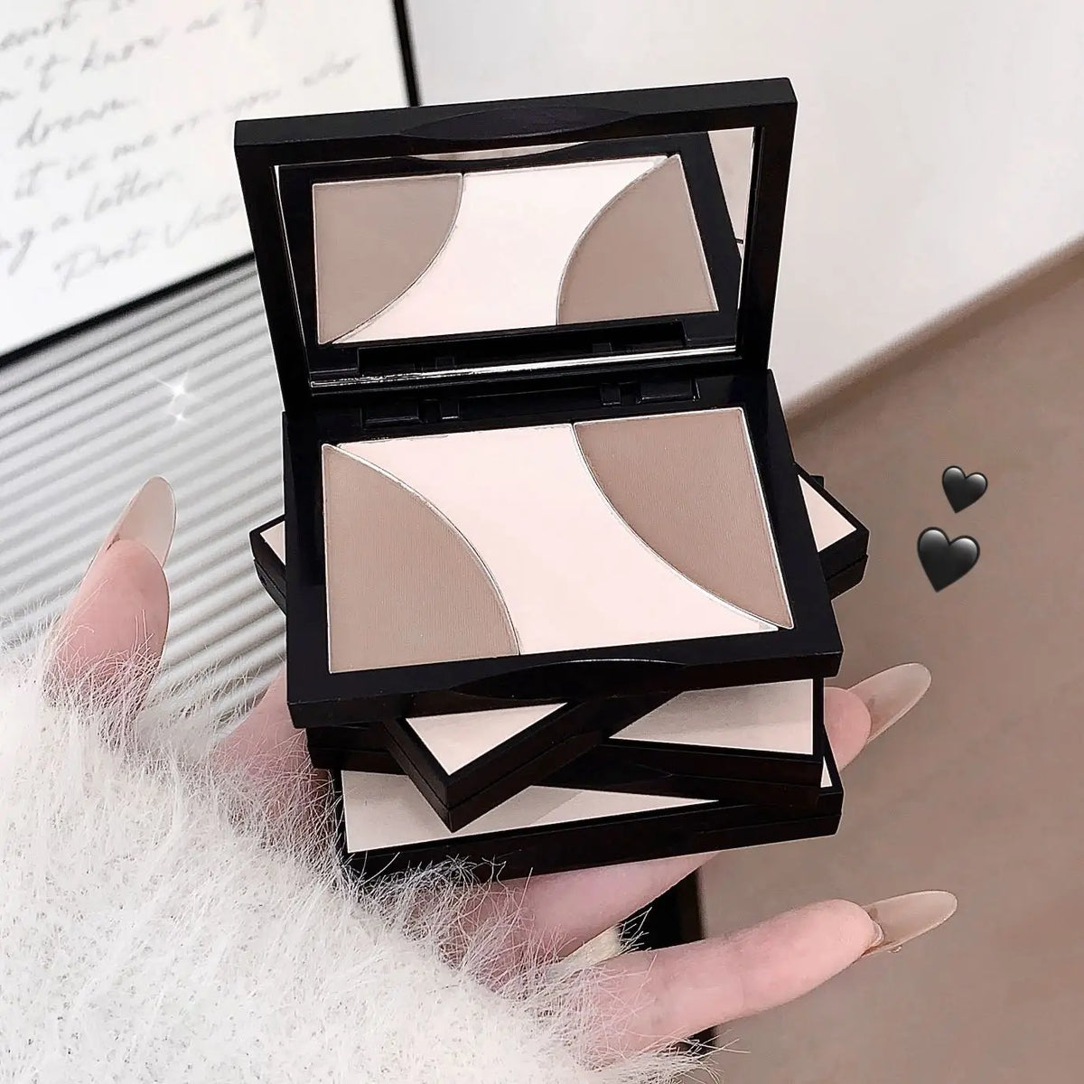 Kakashow 3-Color Contouring Palette – Highlight & Shadow Contouring Palette Qme