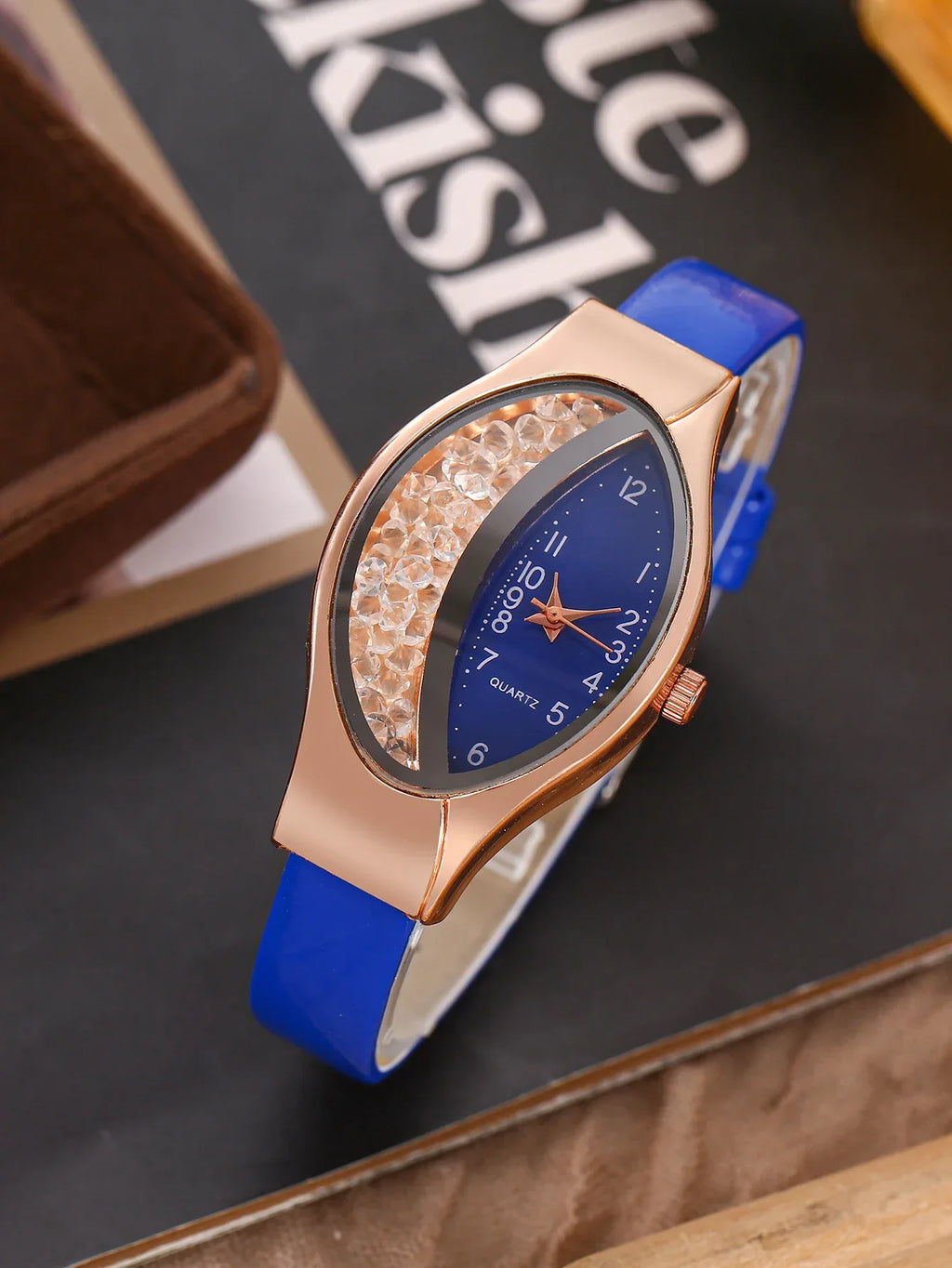 Diamond-Inlaid Serpentine Belt Women's Fashion Watch Women's Fashion Watch Qme