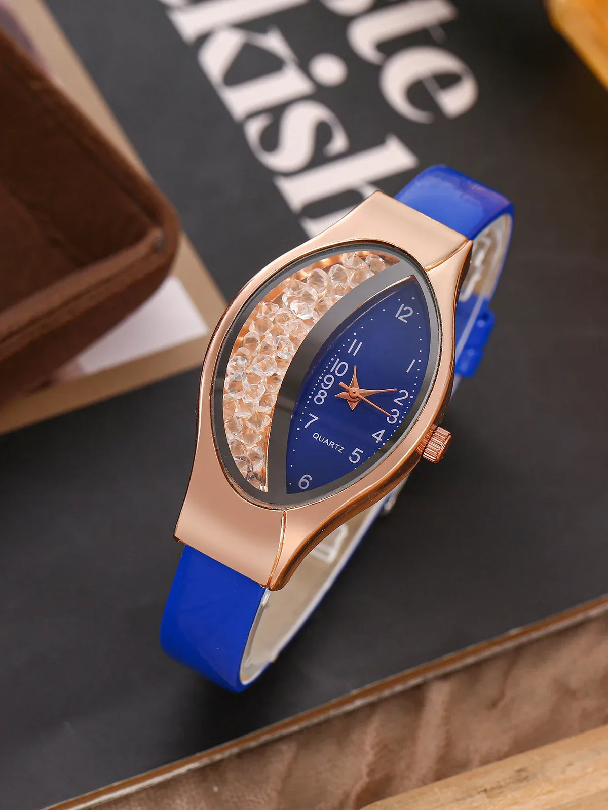 Diamond-Inlaid Serpentine Belt Women's Fashion Watch Women's Fashion Watch Qme
