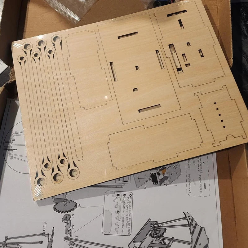 Wooden Electric Manta Ray Automaton – Ocean Desk Ornament Kinetic Wooden Automaton Qst