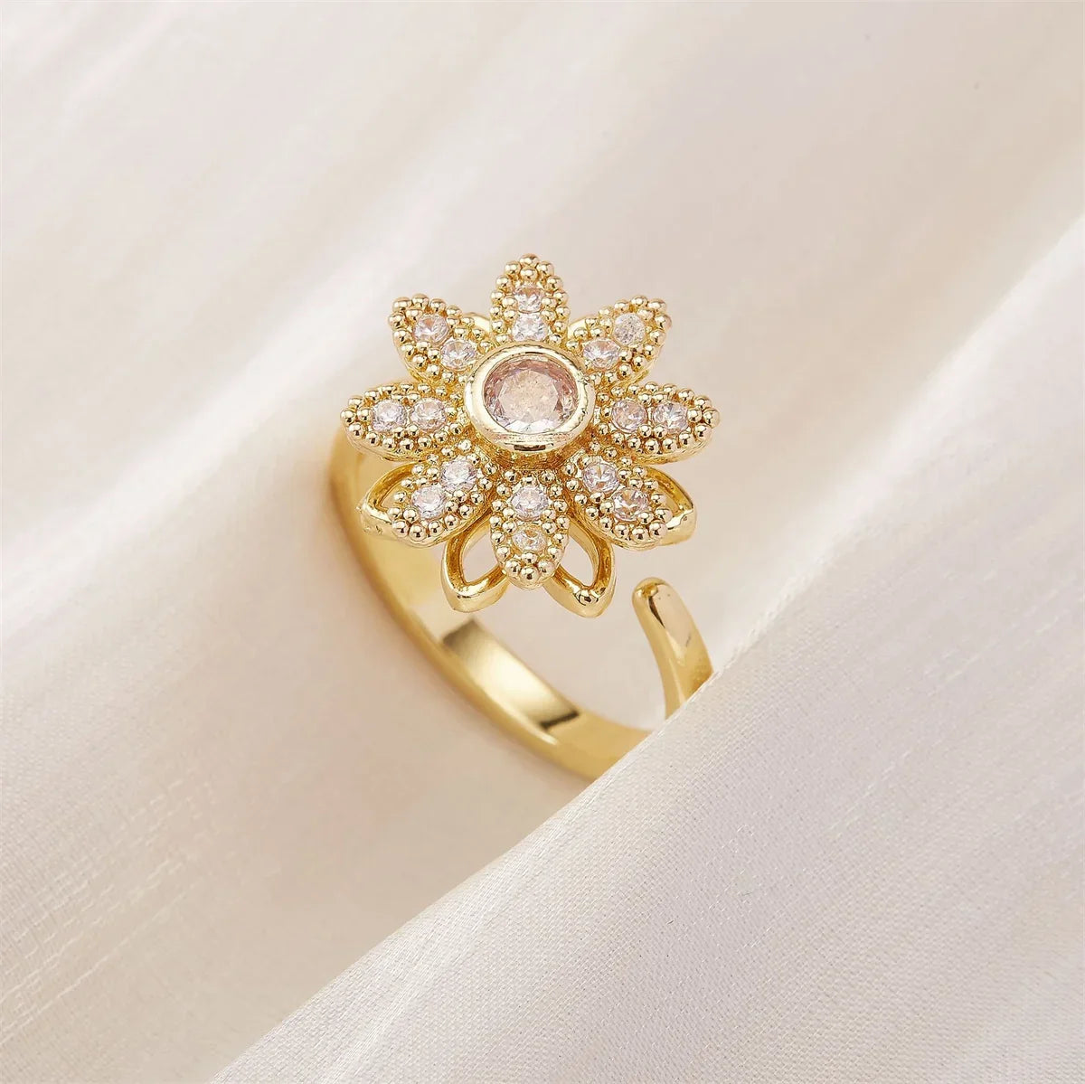 Women's Crystal Fidget Spinner Ring – Flower & Butterfly Spinner Fashion Ring Qme