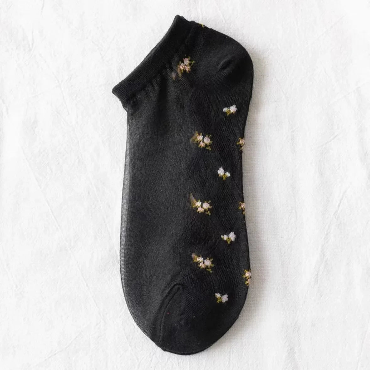 Women's Sheer Floral Glass Stockings – Thin Summer Hosiery Sheer Floral Stockings Qme One Size all black