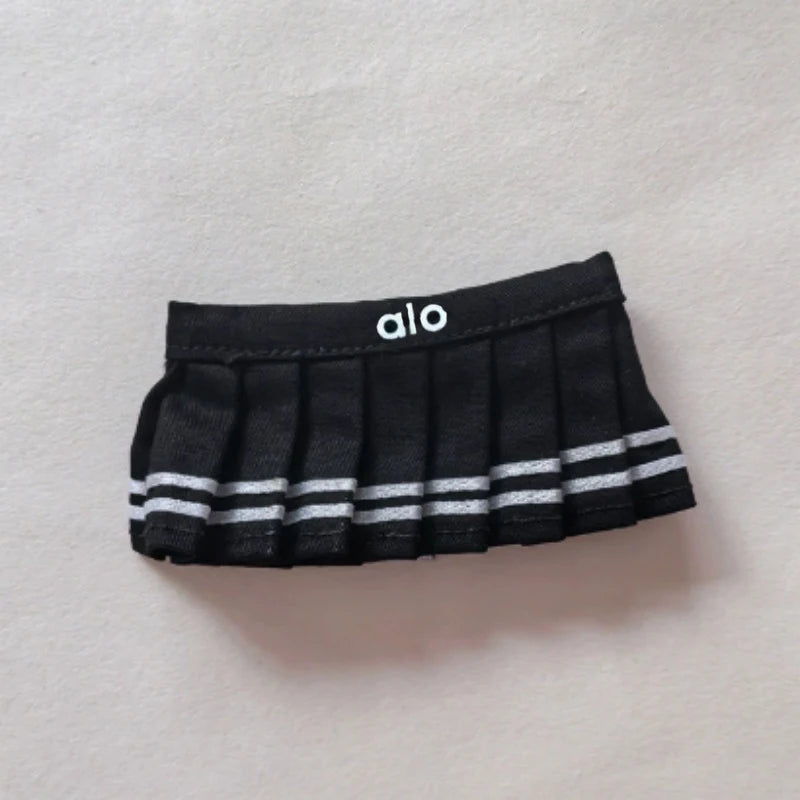 Labubu 15/17cm Doll Outfit Set – Baseball, Sweater & Skirt Doll Clothing Set Qst 15-Black NO Doll