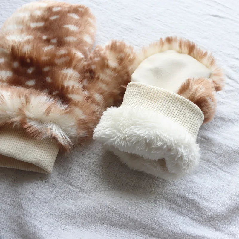 Cute Mori Deer Full Finger Winter Plush Gloves | Viscose Winter Plush Gloves Qme
