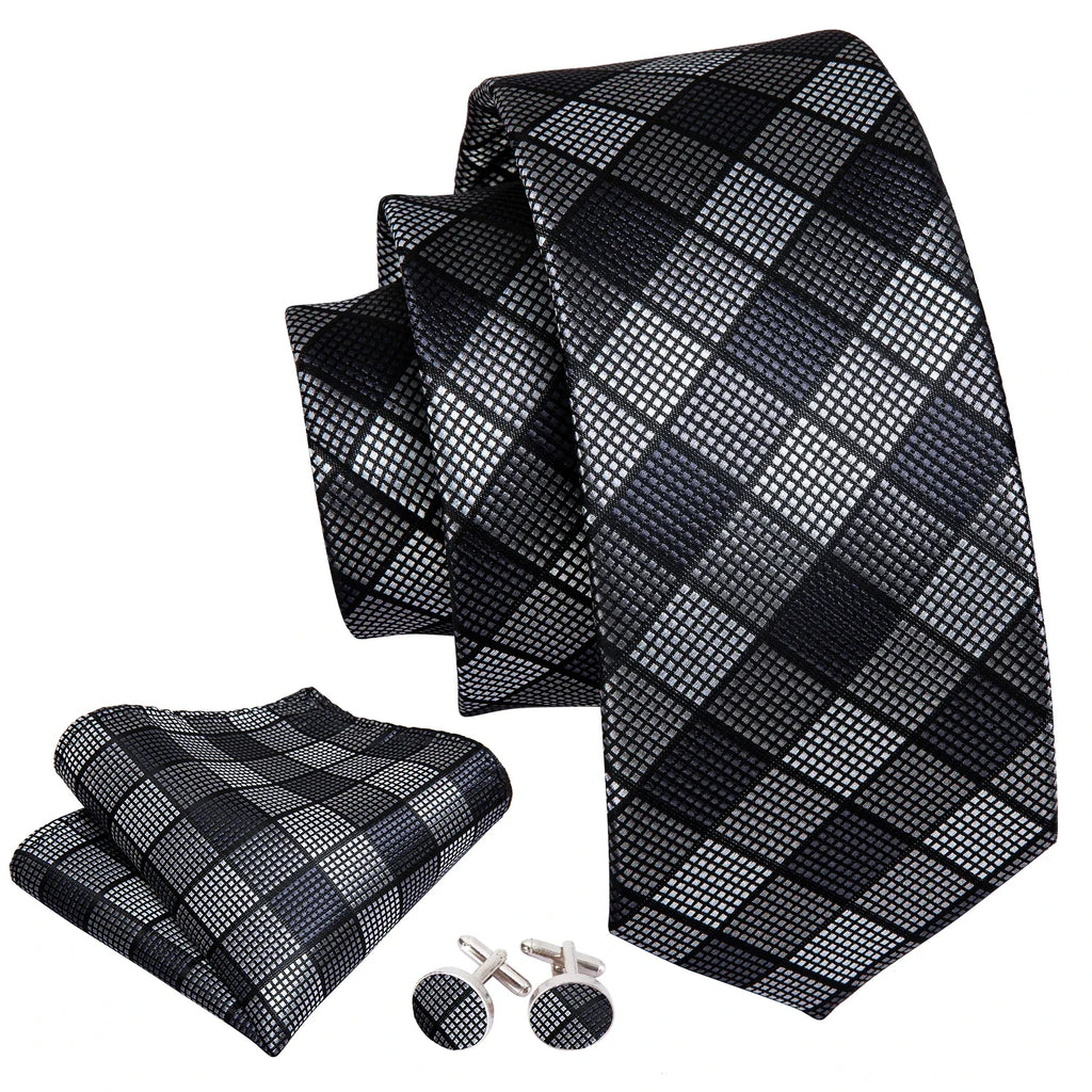 Hi-Tie Plaid Geometric Necktie, Pocket Square & Cufflinks Set Necktie & Cufflinks Set Qme