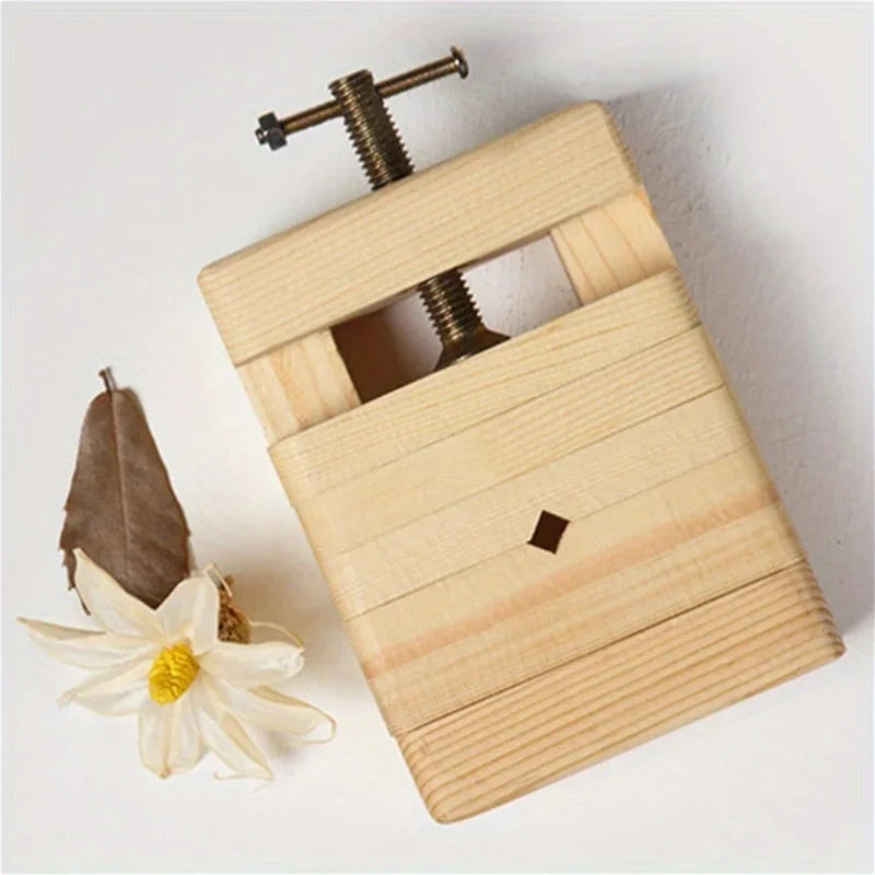 Carving Bed Seal Stamp Holder – Adjustable Pine Wood Engraving Clamp Engraving Clamp Qme