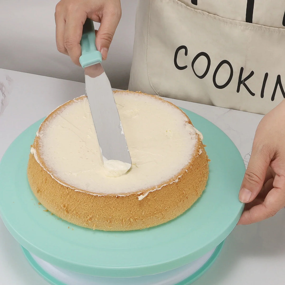 2-in-1 Icing Spatula & Circle Pastry Mat Cake Decorating Set Cake Decorating Set Qme