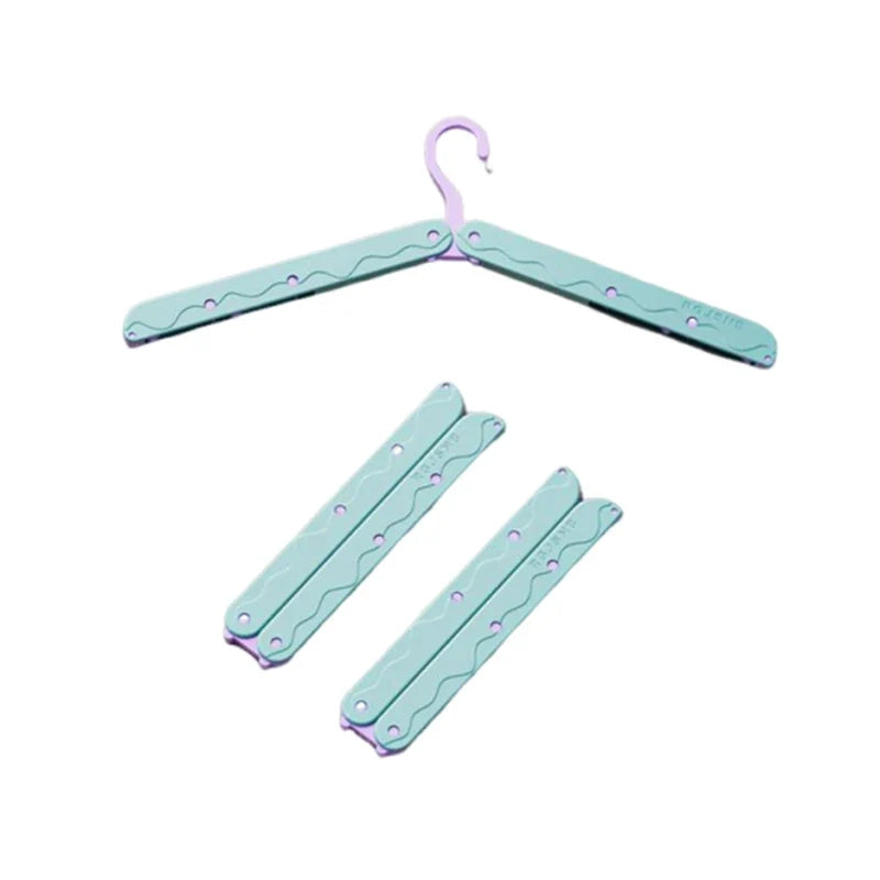 Space-Saving Foldable Travel Hanger – Suits, Pants & Skirts Foldable Travel Hanger Qme