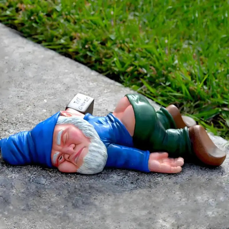Funny Drunk Garden Gnome Figurine – Resin Dwarf Statue 15cm Garden Gnome Figurine Qst