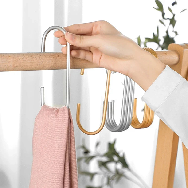 C-Shape Closet Organizer Hooks for Clothes, Bags & Hats | Gold/Silver Closet Organizer Hooks Qme
