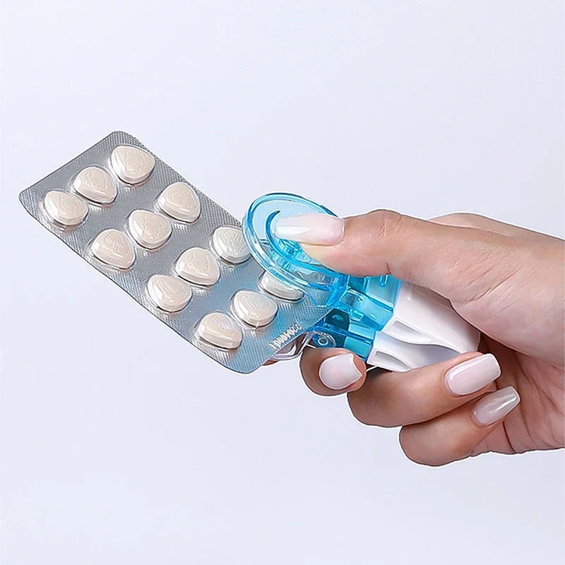 Portable Pill Dispenser & Tablet Taker – Compact Travel Case Pill Dispenser Qme