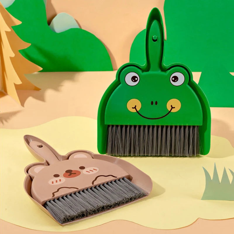 Cartoon Mini Broom & Dustpan Set – Kids, Desk & Pet Use Mini Broom Dustpan Set Qst
