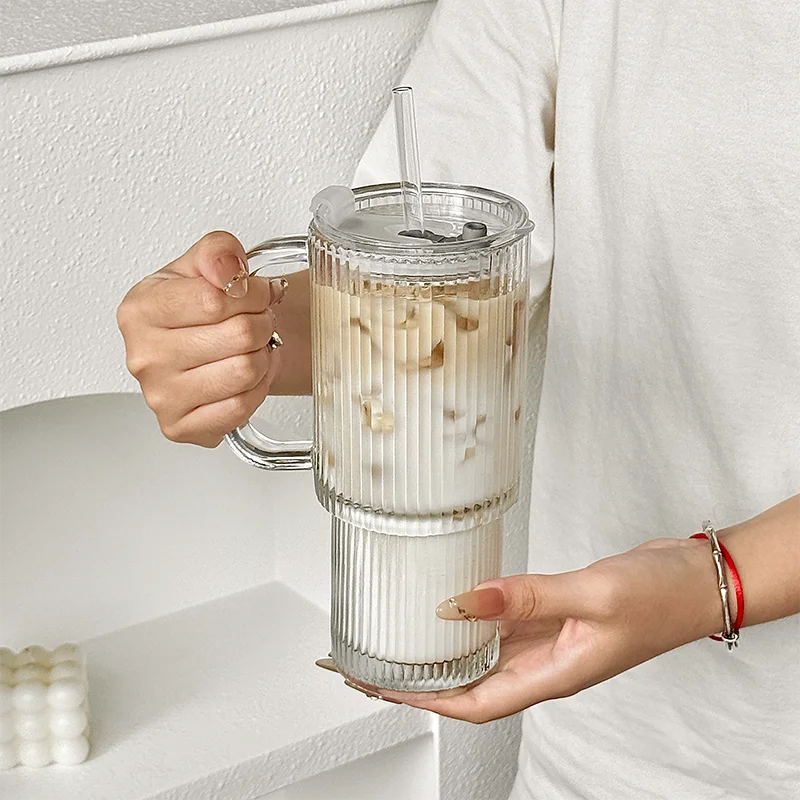 Striped Glass Tumbler with Handle, Lid & Straw – 600ml Clear Glass Tumbler Qme