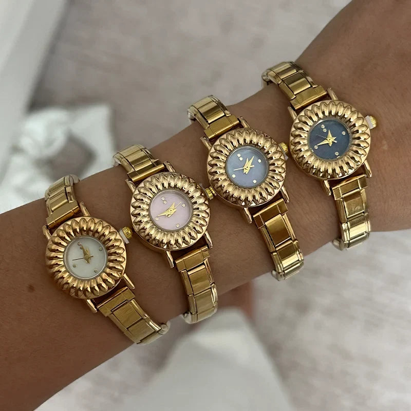 Women's Gold Bracelet Watch – Retro Luxury Elegant Style Bracelet Watch Qme