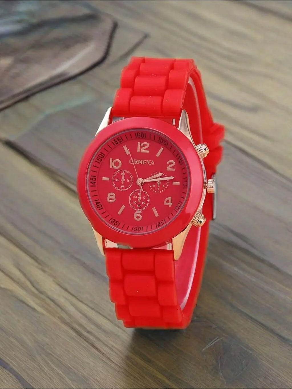 Candy-Colored Quartz Watch – Cute Soft Silicone Wristwatch Fashion Quartz Watch Qme