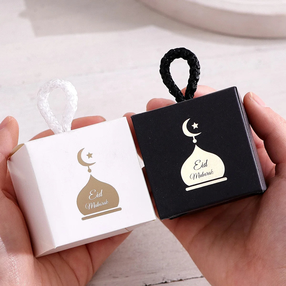 5 Mini Eid Al-Adha Gift Boxes Gold Design Twist Handles Festive Gift Boxes Qme