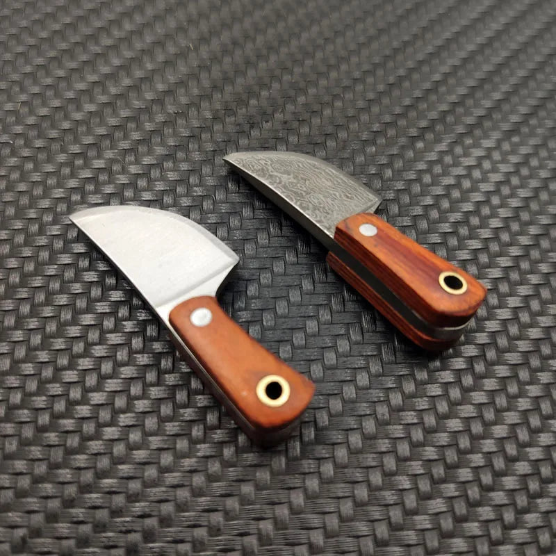 Swayboo Mini Damascus Keychain Knife – Fixed Blade Pendant Fixed Blade Knife Qst