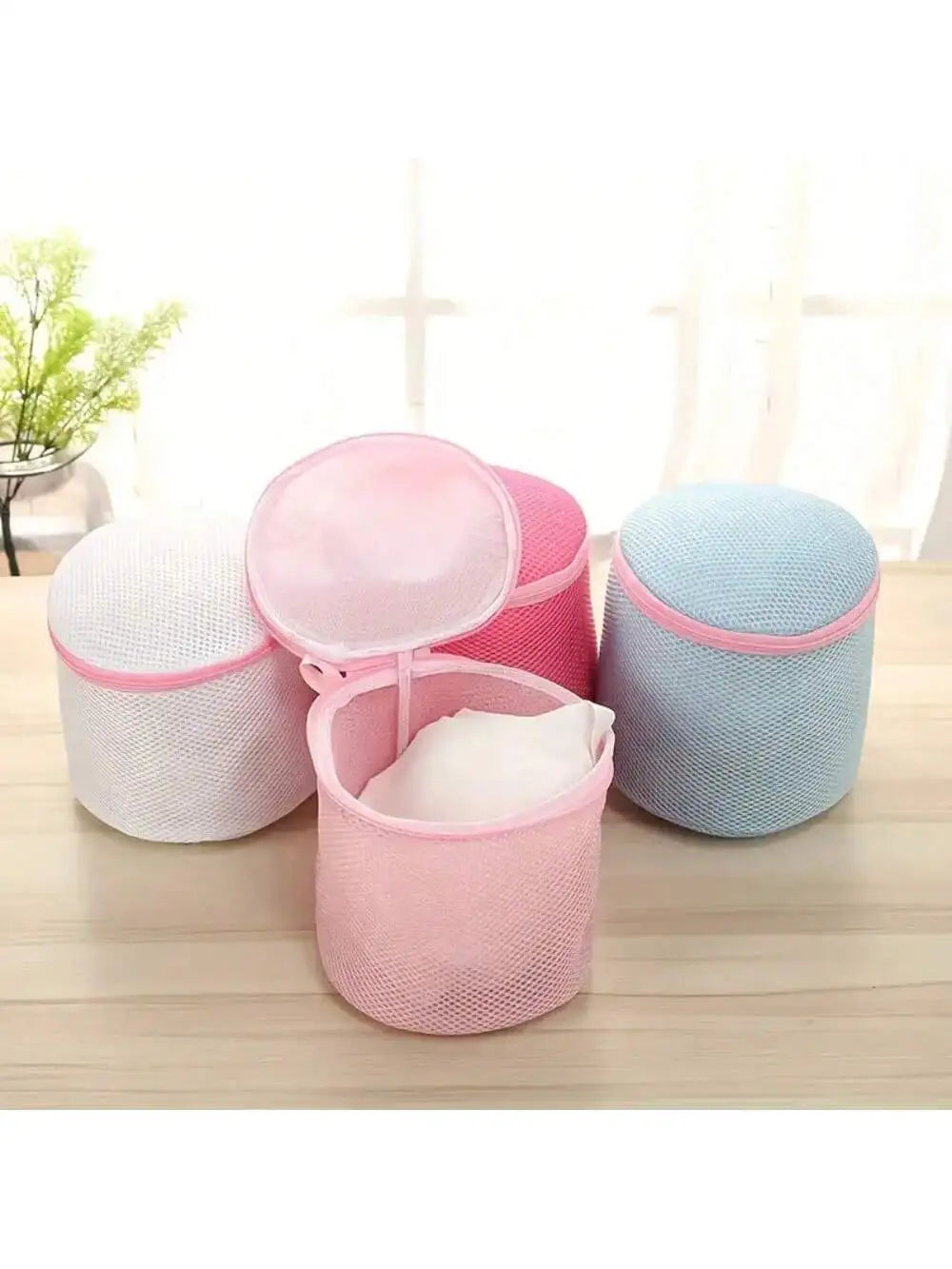 Bra Laundry Wash Bag – Mesh Delicates Net Protector Laundry Wash Bag Qme