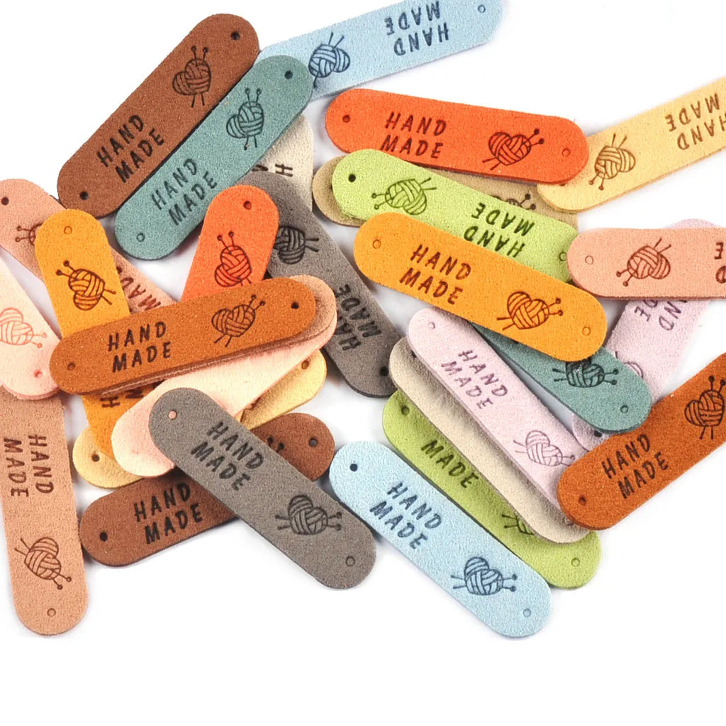 20Pcs Leather Embossed Sewing Labels – 15 Mixed Colors, 2 Holes Leather Sewing Labels Qme