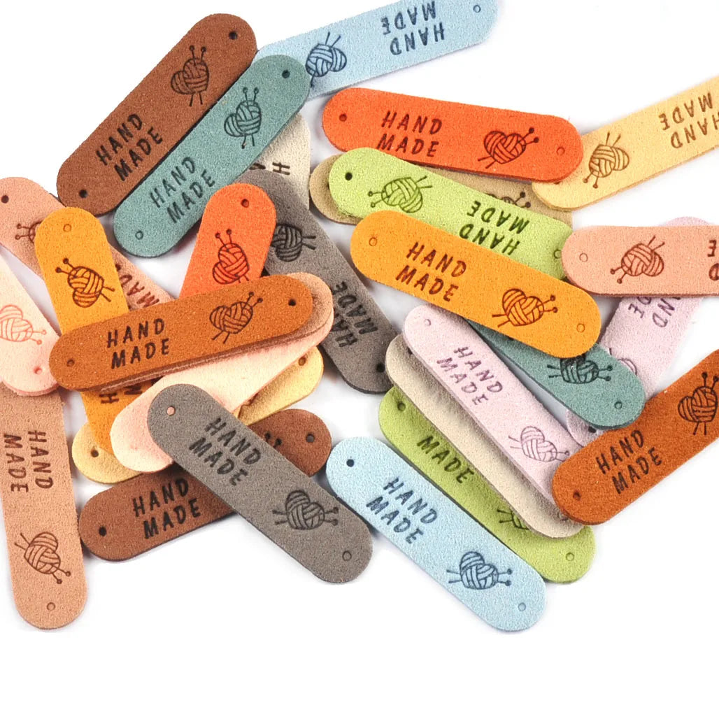 20Pcs Leather Embossed Sewing Labels – 15 Mixed Colors, 2 Holes Leather Sewing Labels Qme