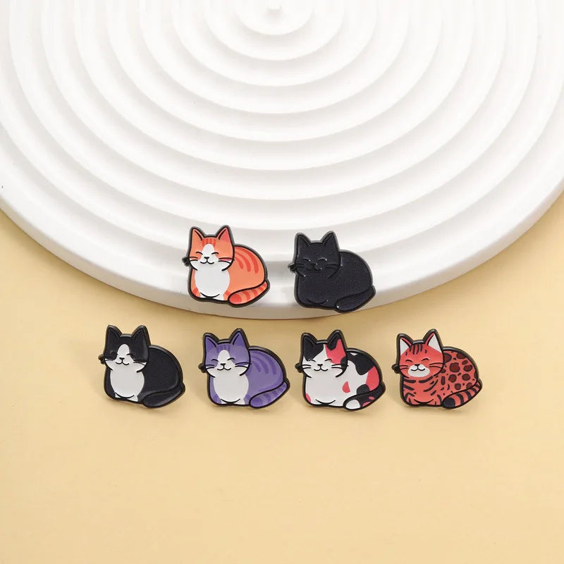 Cute Kitten Enamel Brooch – Cartoon Cat Lapel Pin Badge Enamel Lapel Pin Qme