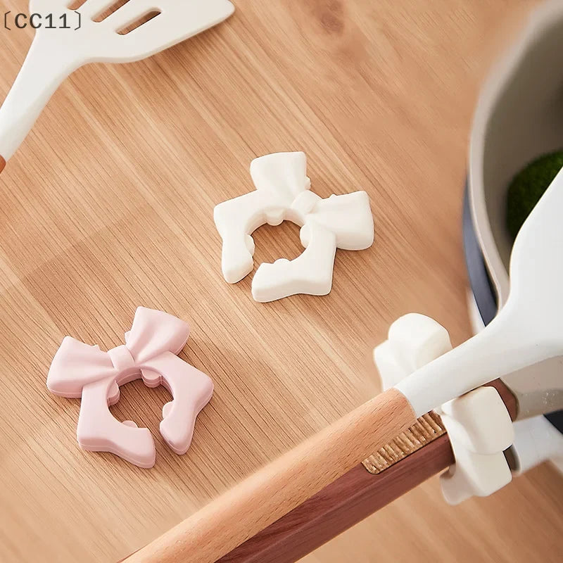 Silicone Bow Spoon Rest & Spatula Holder – Heat Safe Silicone Spoon Rest Qme