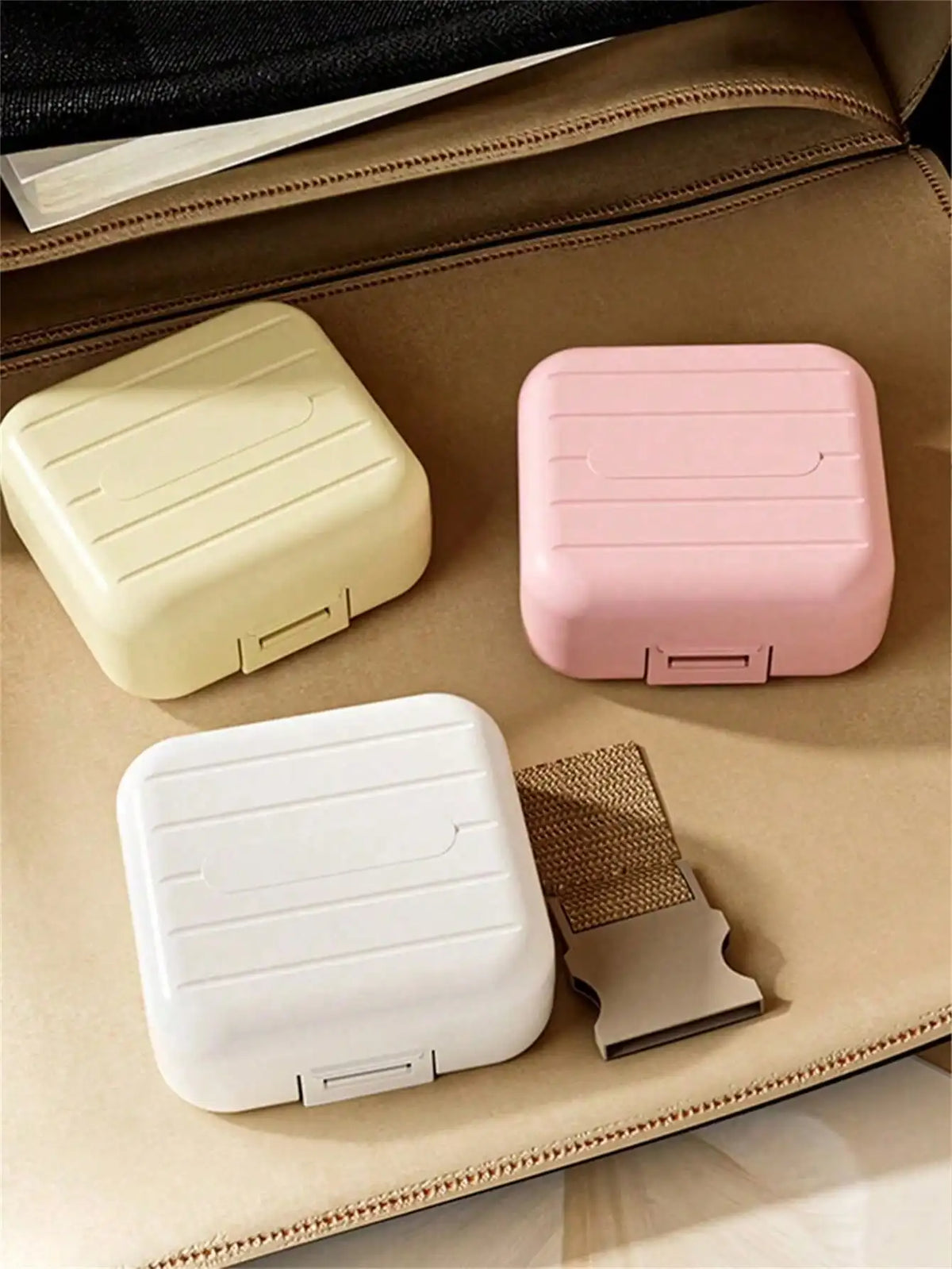 7-Compartment Waterproof Travel Pill Organizer Case Travel Pill Organizer Qme