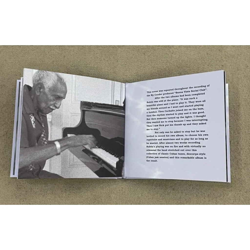Latin Jazz Piano CD – Black & White Performance Portrait Music CD Qme