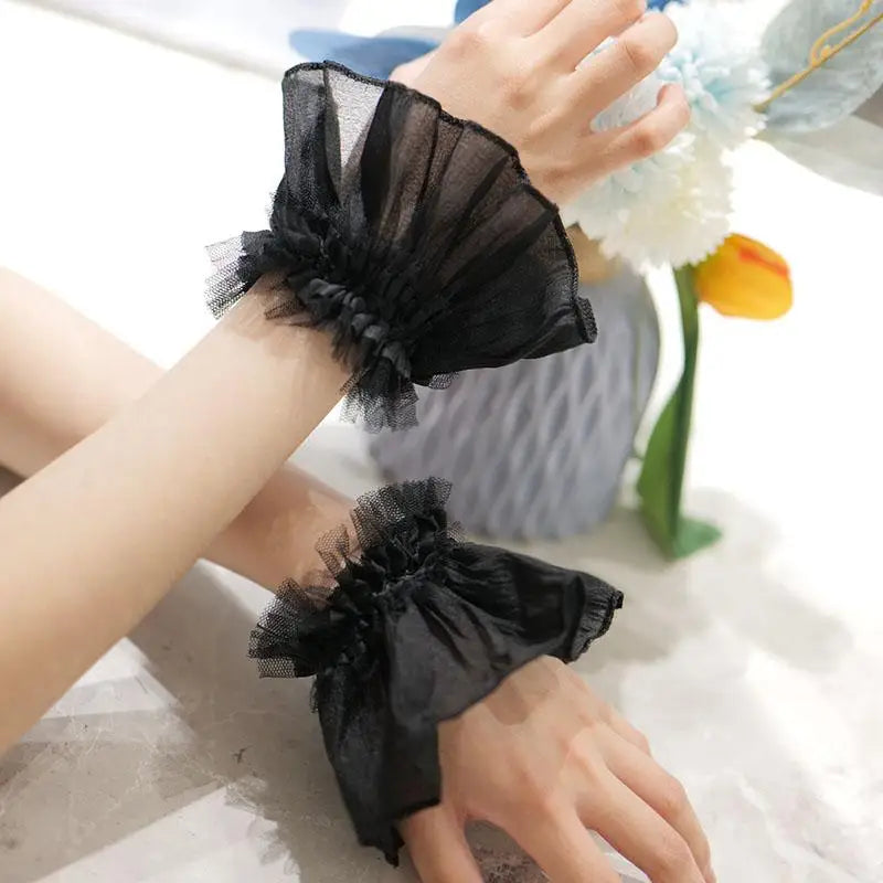Lace Fake Sleeve Cuffs – Nail Art Photography Props (1 Pair) Nail Art Props Qst