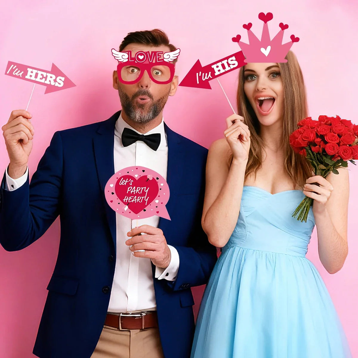 Valentine's Day Photo Props 25-Piece Set | Party Decorations Photo Booth Props Qme