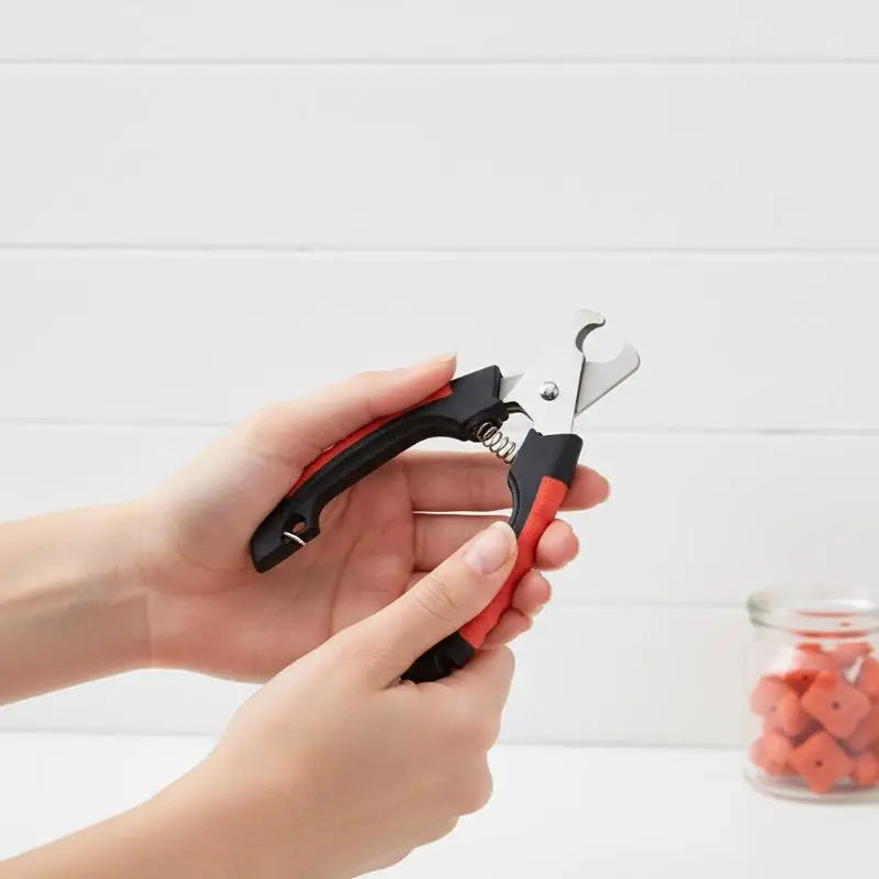 Professional Pet Nail Clipper for Dogs, Cats & Rabbits Pet Nail Clipper Qme