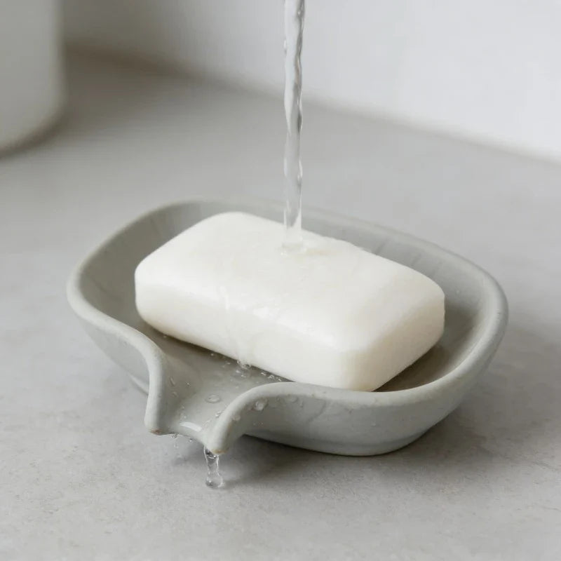Minimalist Rectangular Soap Dish with Drainage Holes | Modern Soap Dish Qme