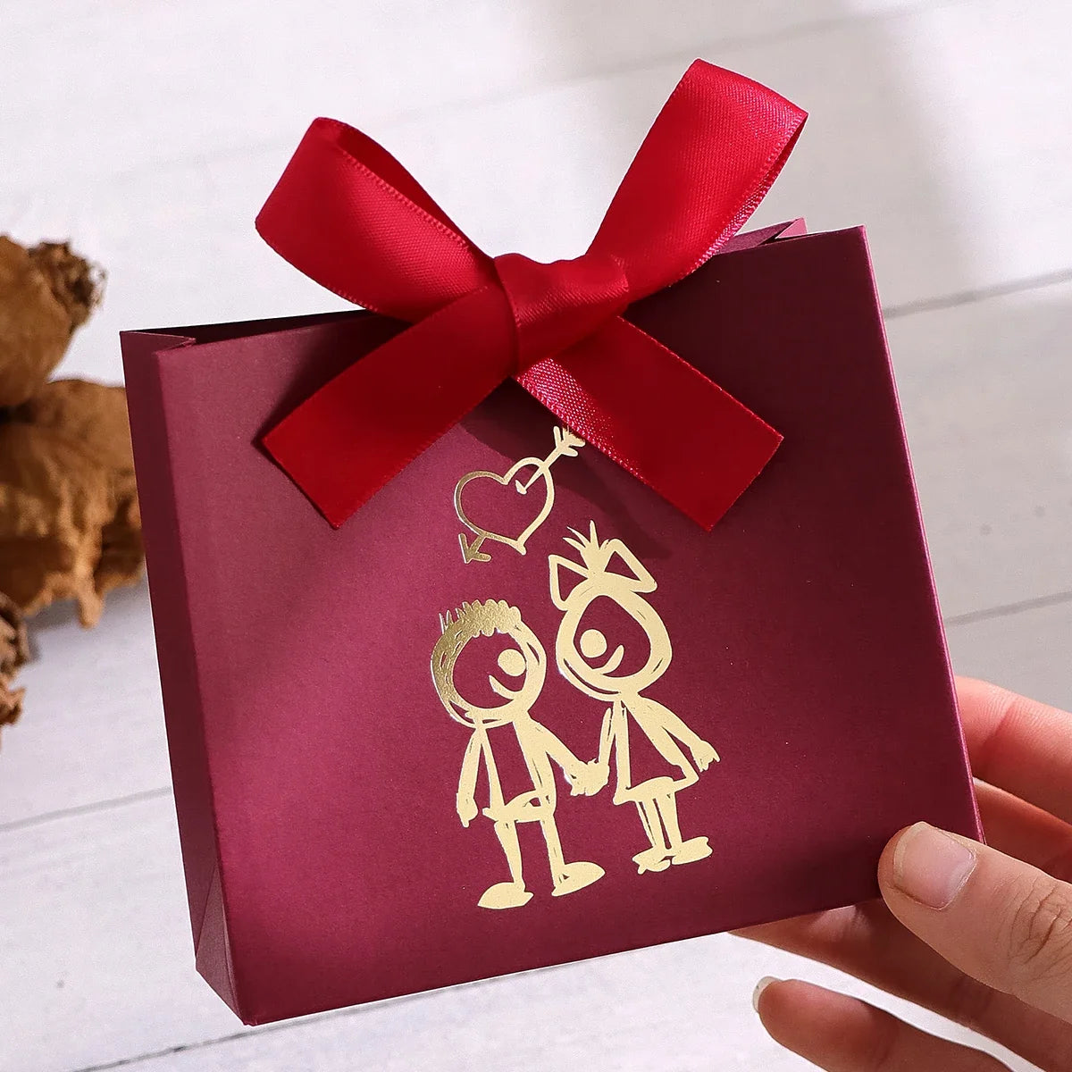 10-Piece Mini Couple Figures Candy & Chocolate Gift Boxes Party Favor Boxes Qme