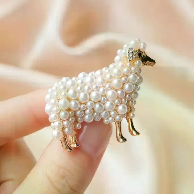 Sheep Animal Brooch Pin – Pearl & Rhinestone Lapel Pin Lapel Pin Brooch Qme