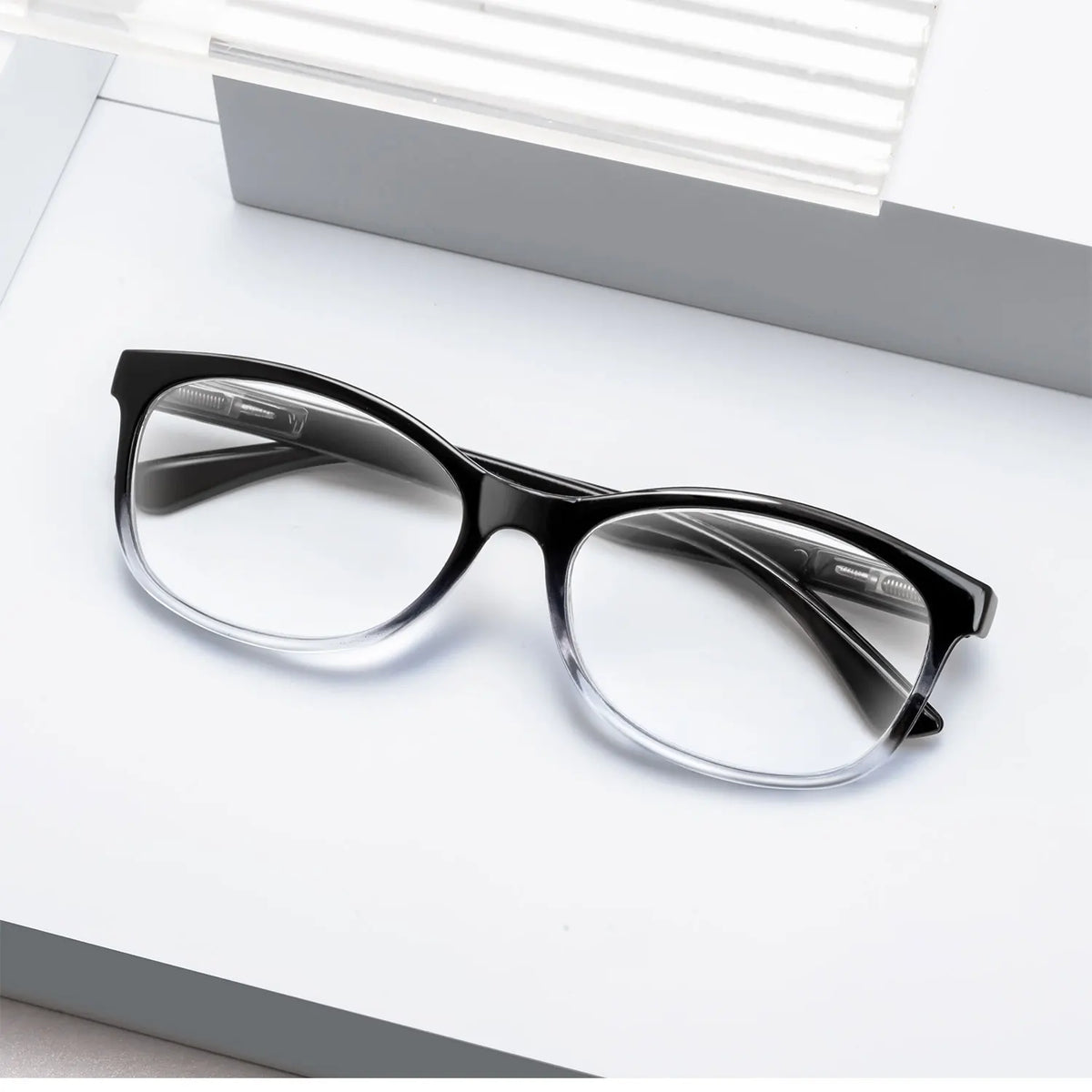 VOPHA Auto-Focus Reading Glasses 6-Pack | Blue Light Blocking Reading Glasses Qst