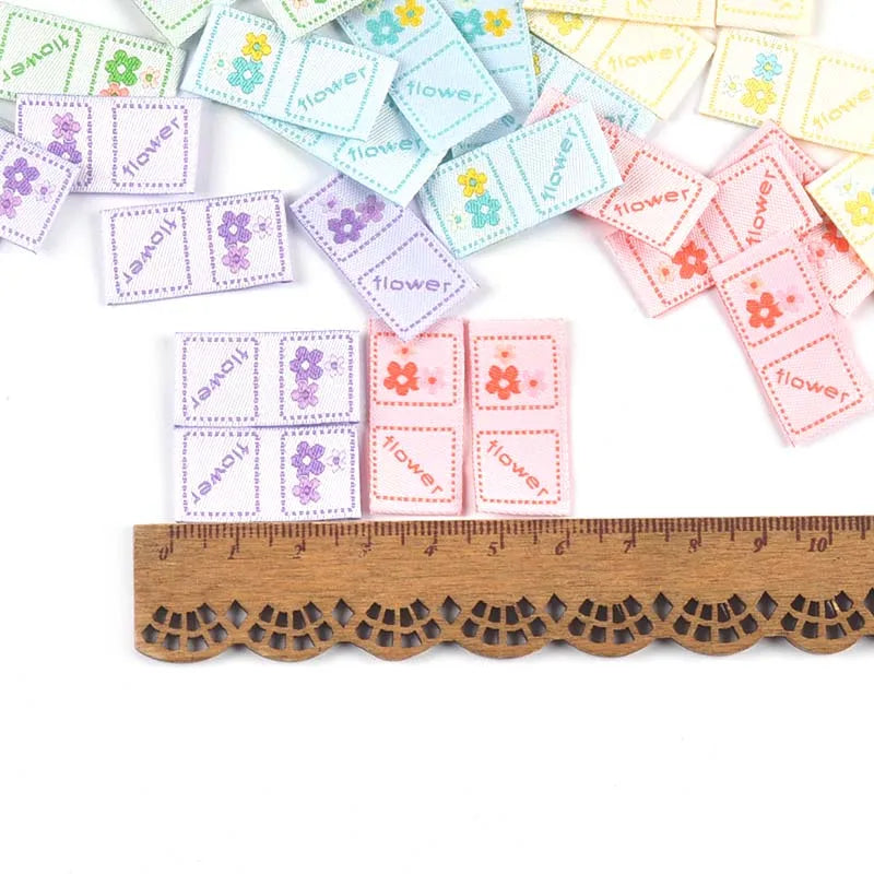 Mini Flower Embroidery Labels for DIY Sewing & Crafts – 50pcs Embroidery Sewing Labels Qme