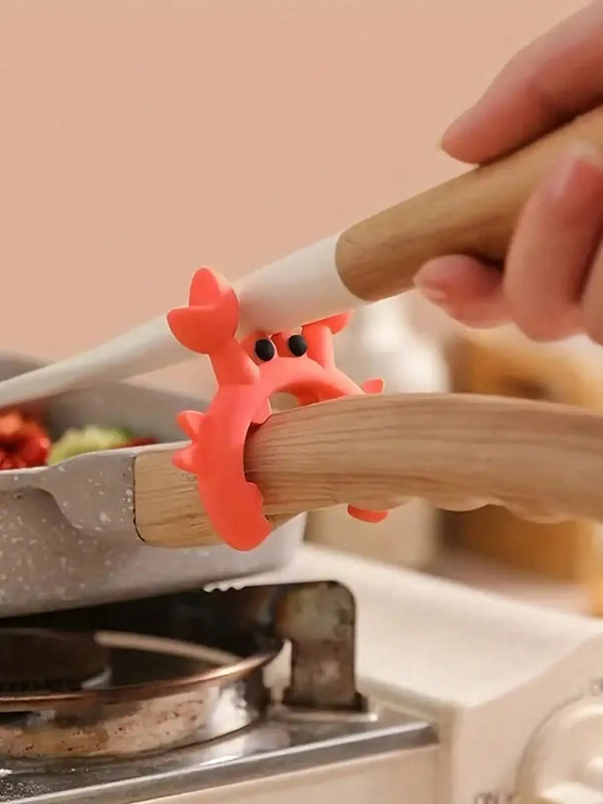Crab Shaped Silicone Spatula Holder & Utensil Rest – 8 Colors Silicone Utensil Rest Qme