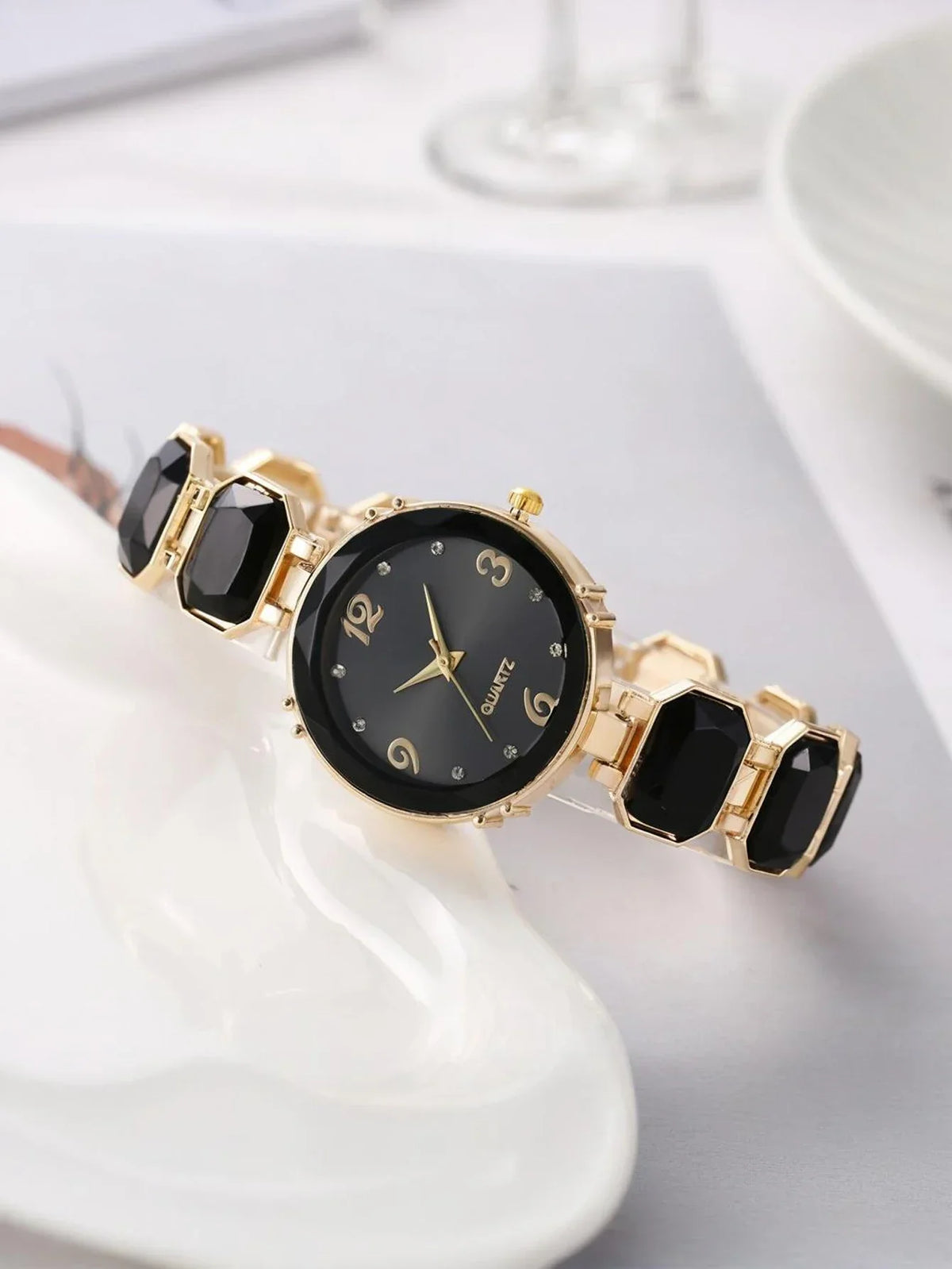 Women's Fashion Versatile Watch | 3 Colors – Qme Women's Fashion Watch Qme