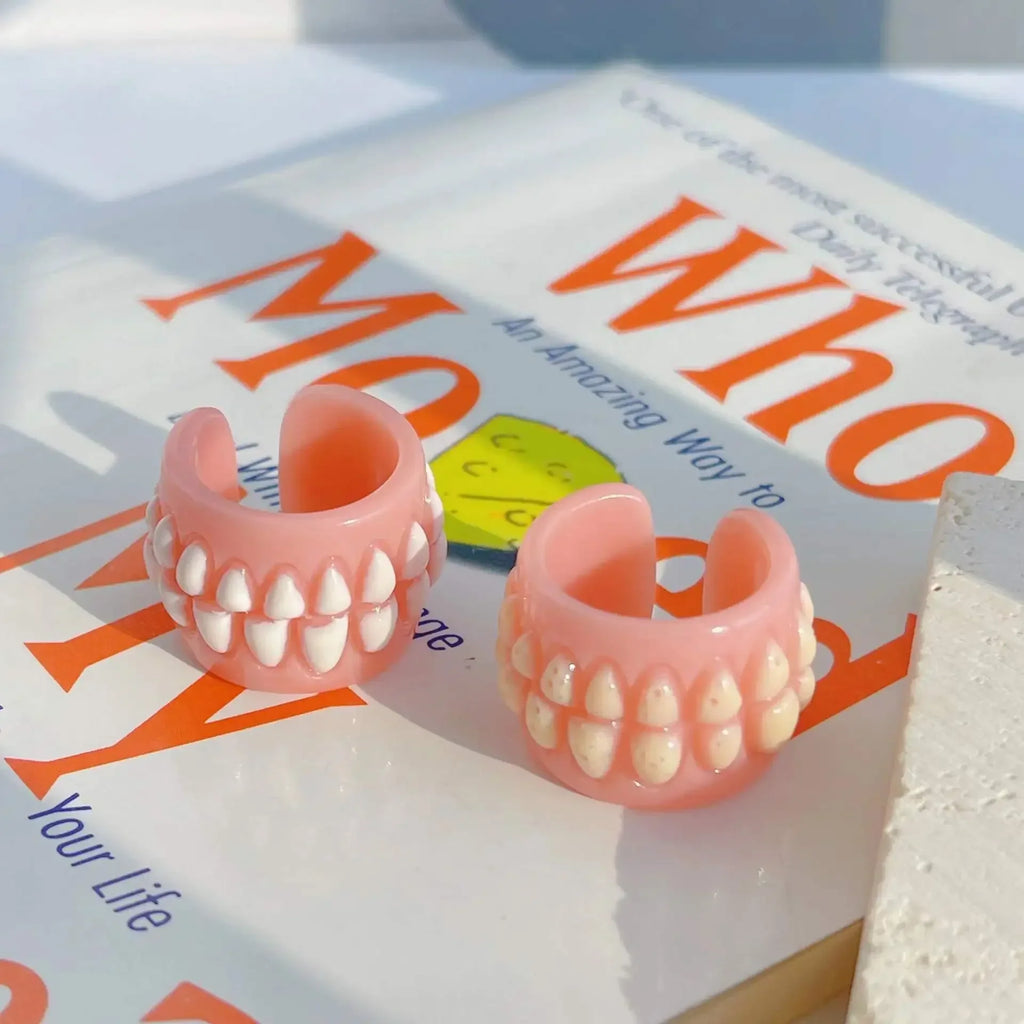 Creative Teeth Design Resin Open Ring – Unisex Gothic Jewelry Resin Fashion Ring Qme