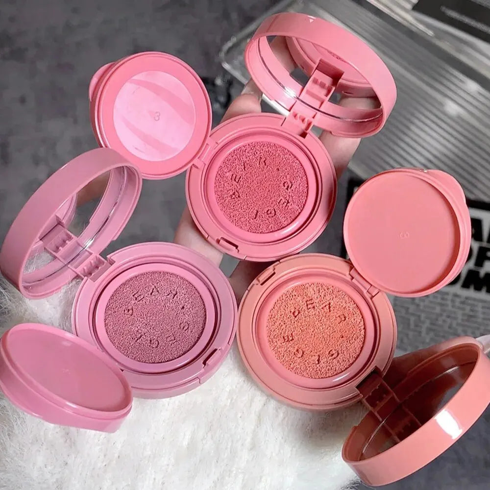 Cushion Blush Powder Puff – Blendable Long-Lasting Blusher | Qme Cushion Blush Qme